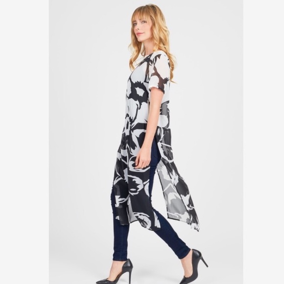 vince camuto tunic tops